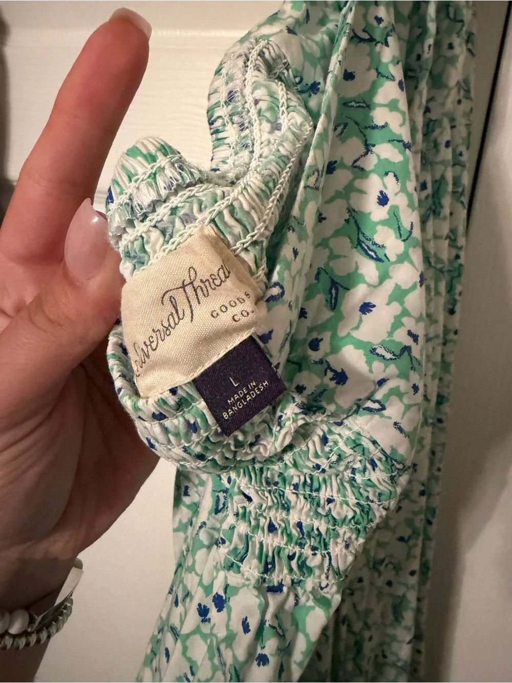 Universal Thread soft mint